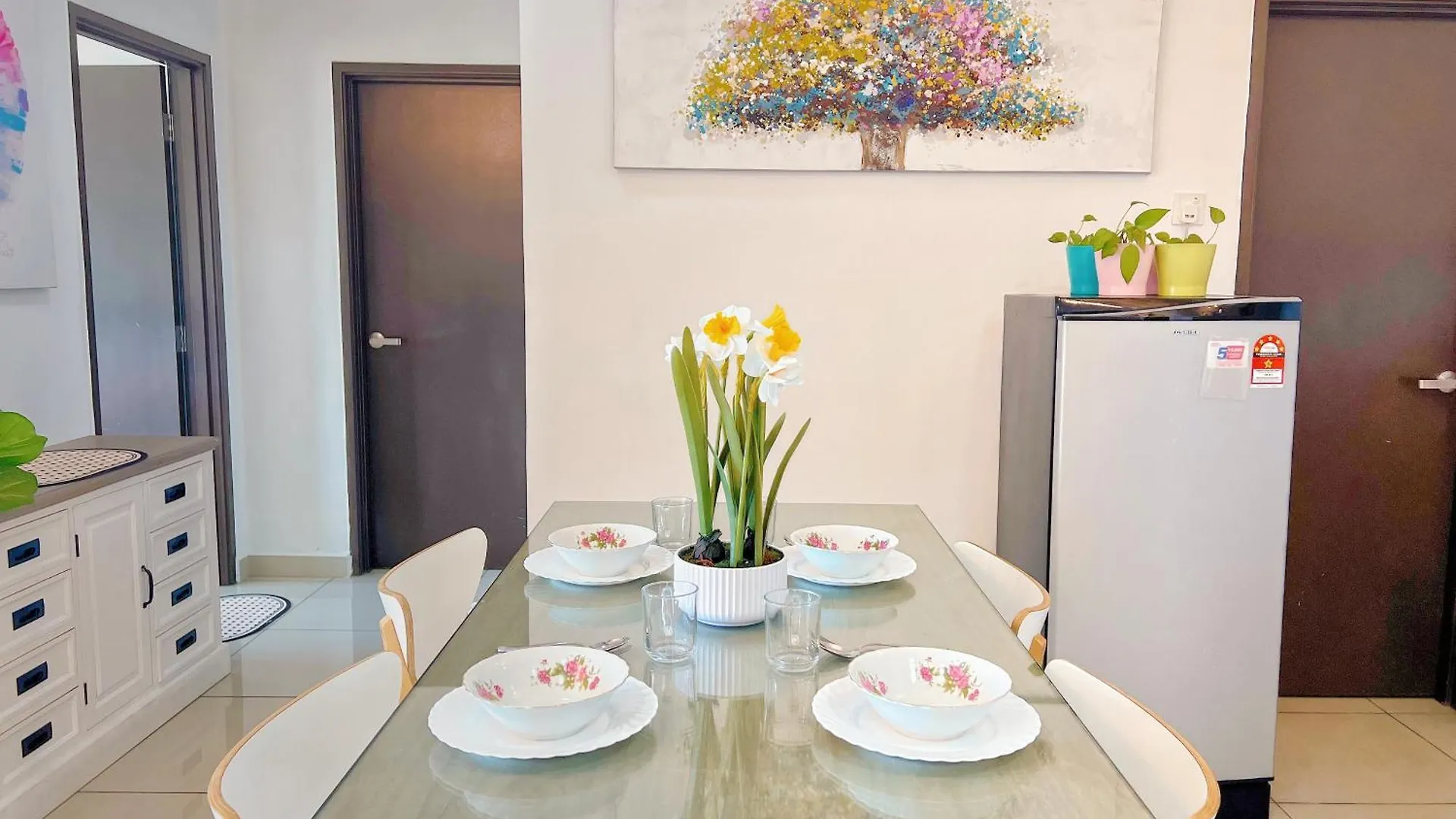 Ipoh Majestic Cozy With Baby Cot -6 Pax- Free Parking By Aftertea Home Apartment